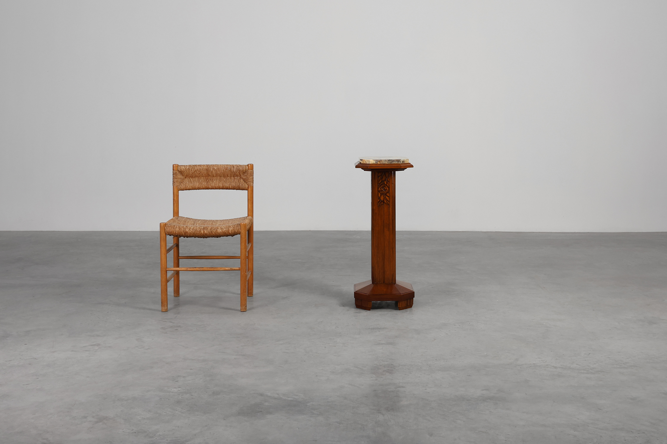 Oak & Marble large Art Deco pedestal, France 1920sthumbnail